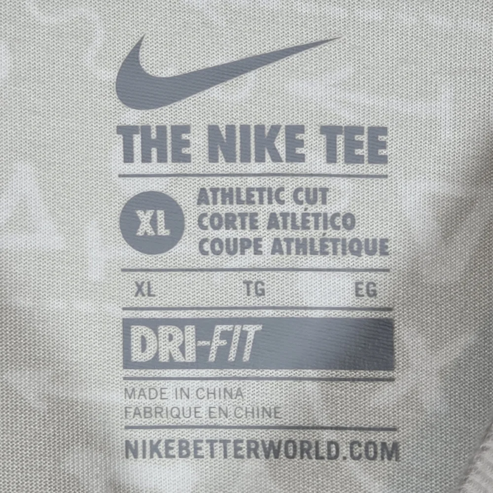 NIKE Dri Fit Athletic Cut Crew Tee T-Shirt Mens XL Football Play All Over Print
